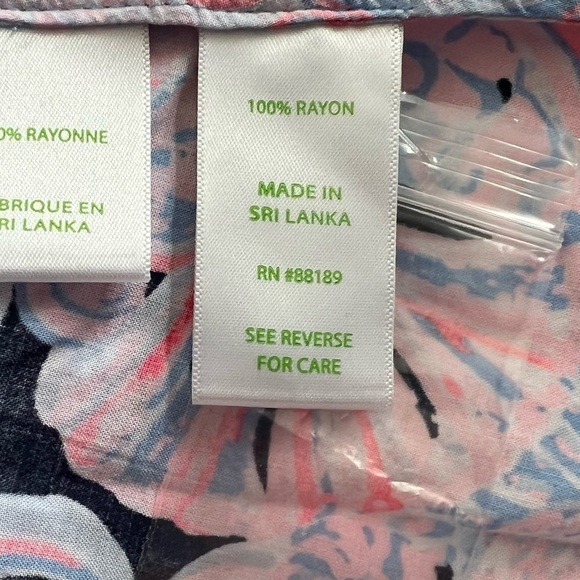 Lilly Pulitzer Willa Top Its for Shore High Tide Navy Size XS NEW - Picture 12 of 14